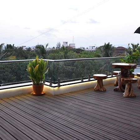 Gulmohar - Luxurious Penthouse Family Rooms Колхапур Экстерьер фото